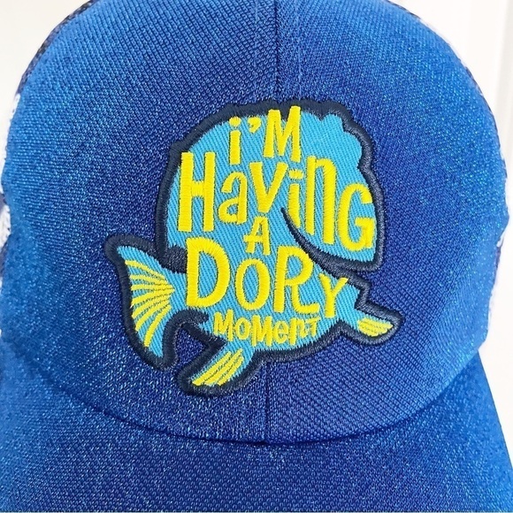 NWT Disney Parks I’m Having a Dory Moment Baseball Hat Glitter Finding Nemo - Picture 3 of 4